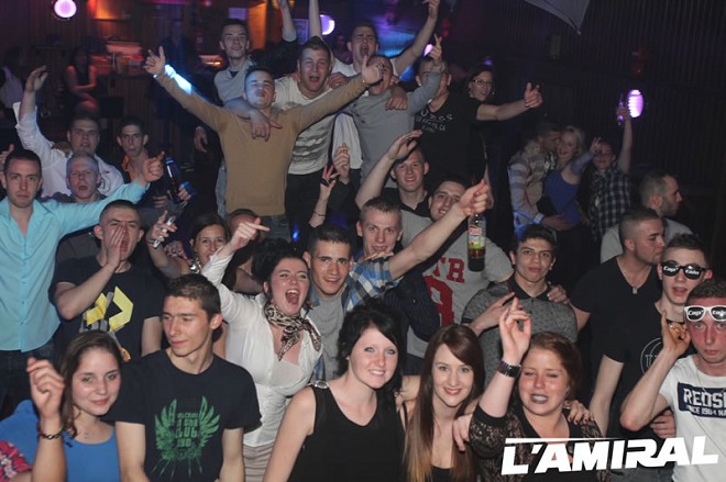 MINI JUPE PARTY - Complexe Captain